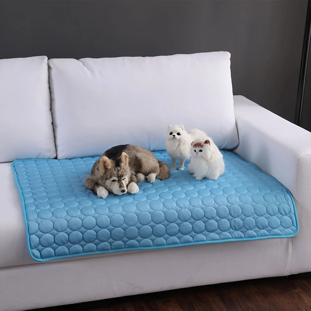 Self Cooling Dog Mat Washable Pet Cooling Pad for Summer Comfort