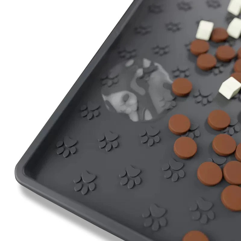 Silicone Pet Feeding Mat for Dogs & Cats
