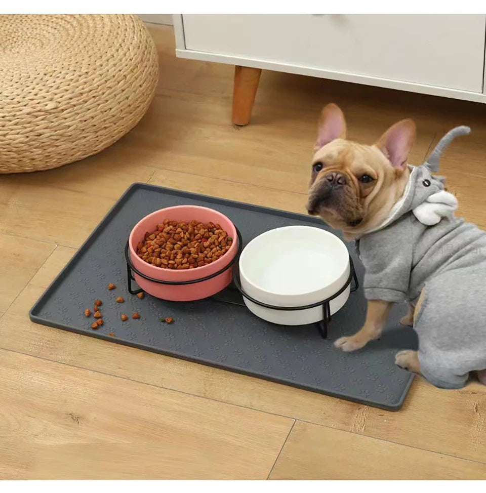 Silicone Pet Feeding Mat for Dogs & Cats